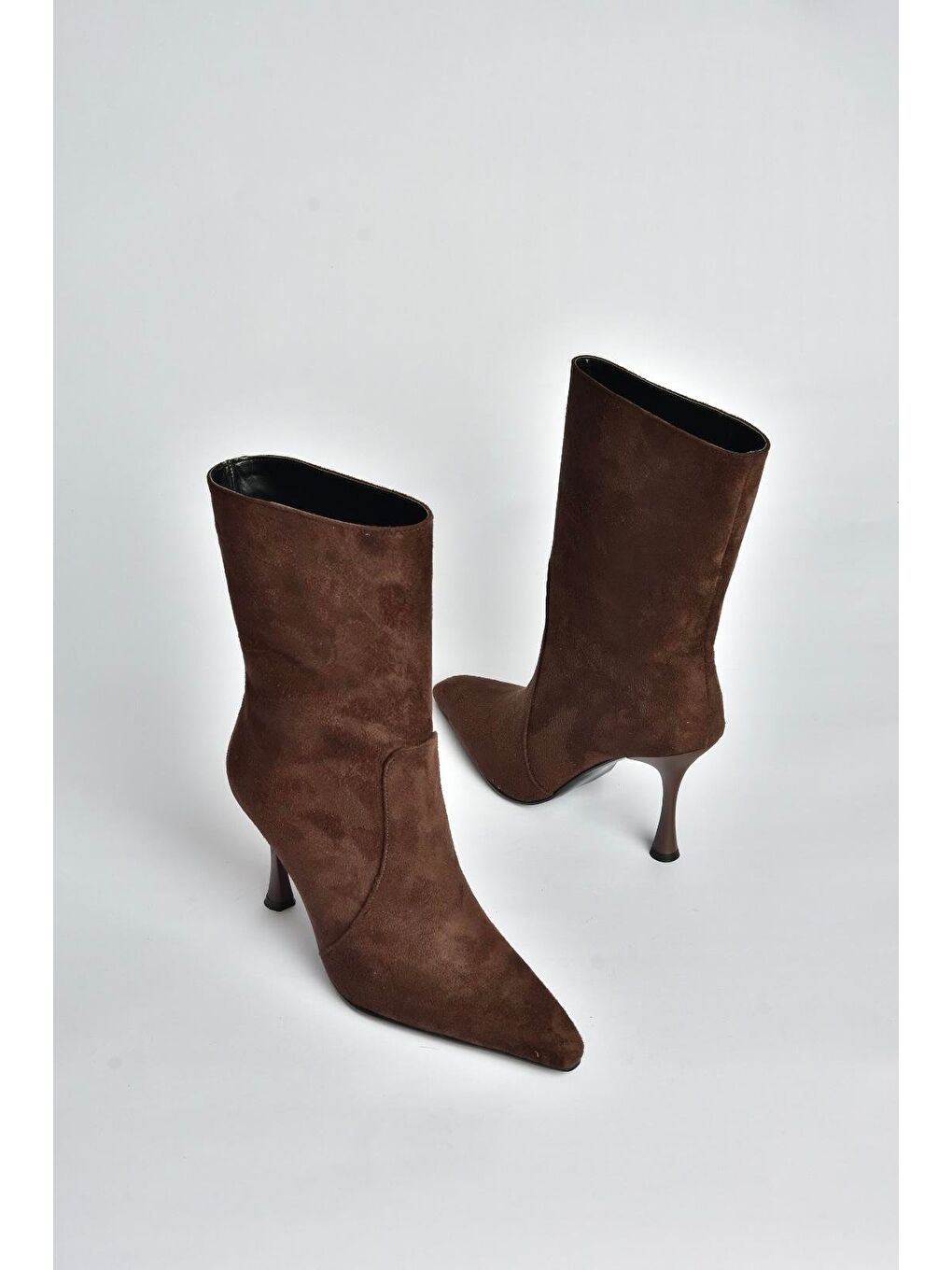 Kahverengi Kadın Bot V752550202-3