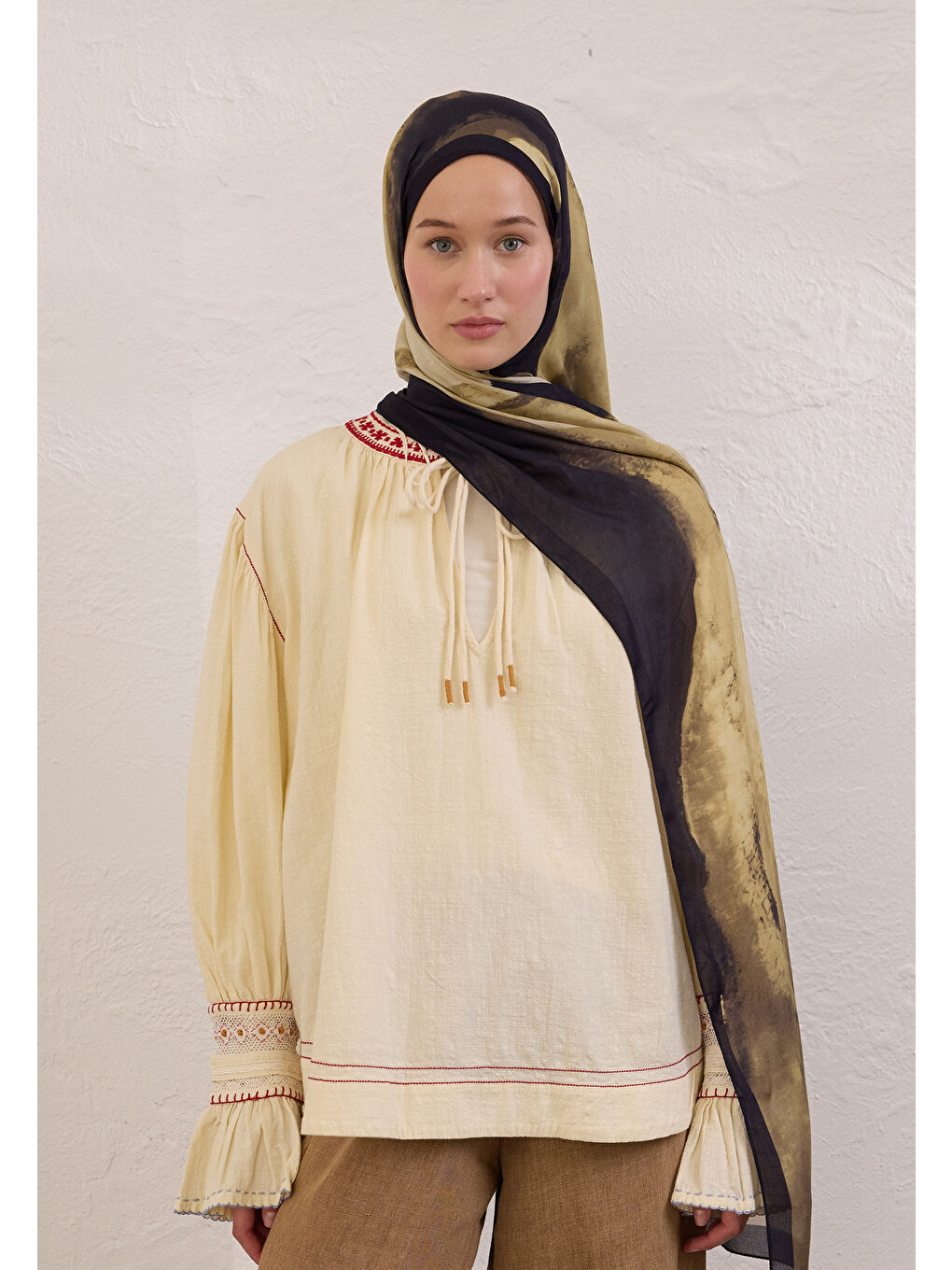 Color Waves Desen Rami Şal Siyah-3