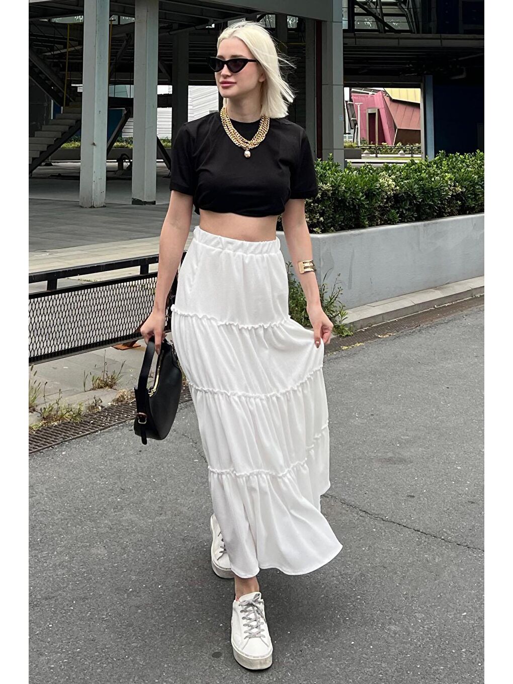 Beyaz Basic Uzun Pileli Kadın Etek Mg2071