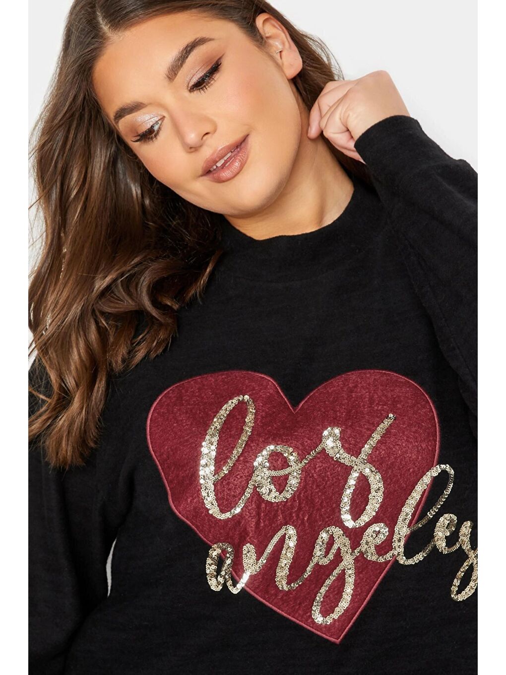 Siyah Büyük Beden Yazılı Payet Detaylı Yuvarlak Yaka Triko Kazak 301779-3