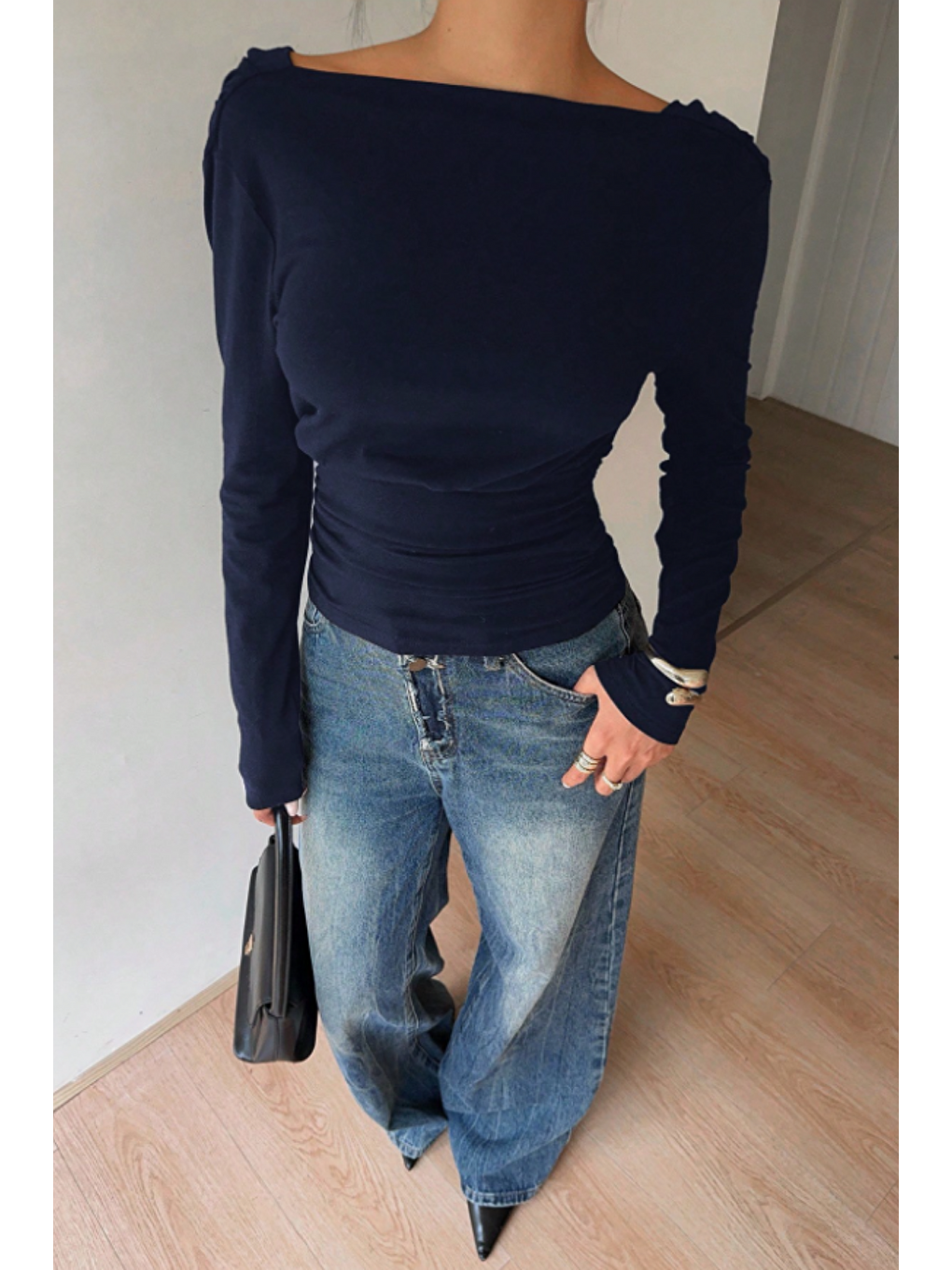 Kadın Lacivert Derin Sırt Dekolteli Uzun Kollu Esnek Pamuk Bluz-4