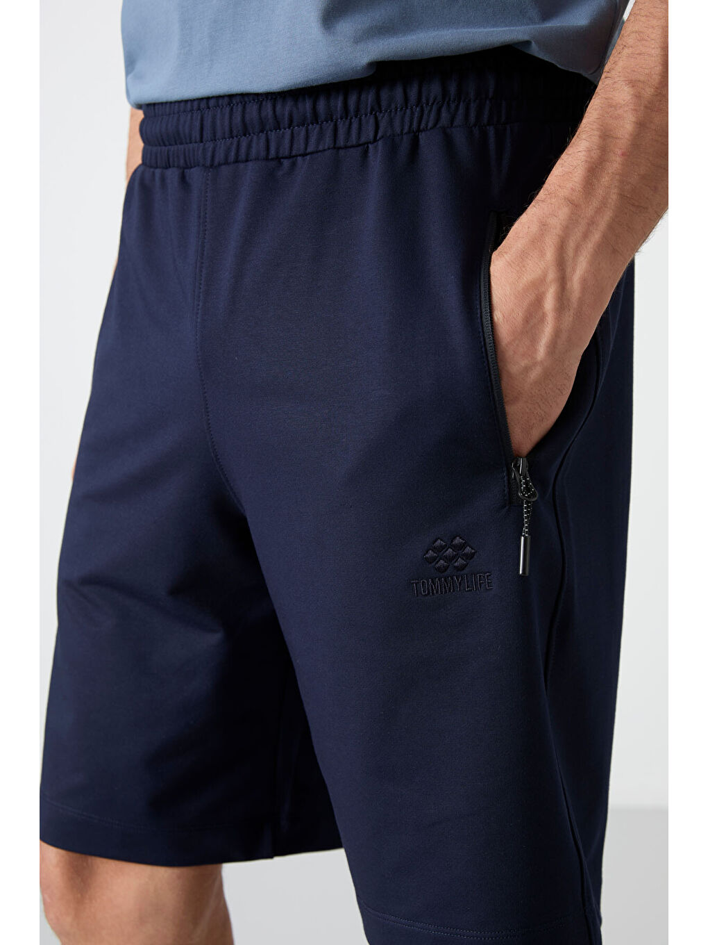 İndigo Gizli Fermuar Arka Cepli Bağcıklı Standart Kalıp Erkek Şort - 81136-2