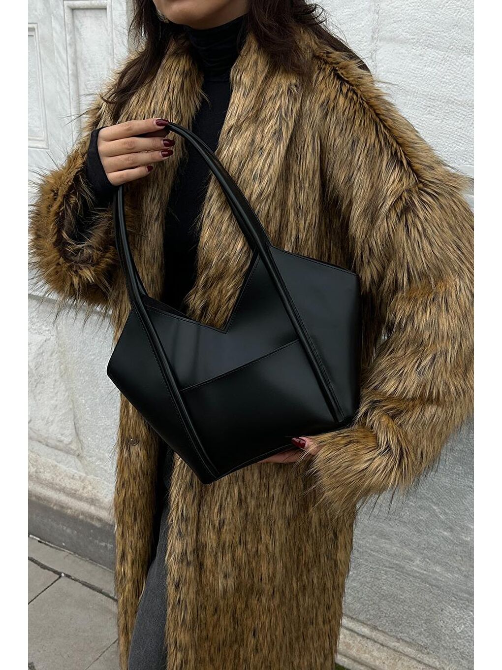 Geza Asimetrik Omuz Çantası Siyah-6