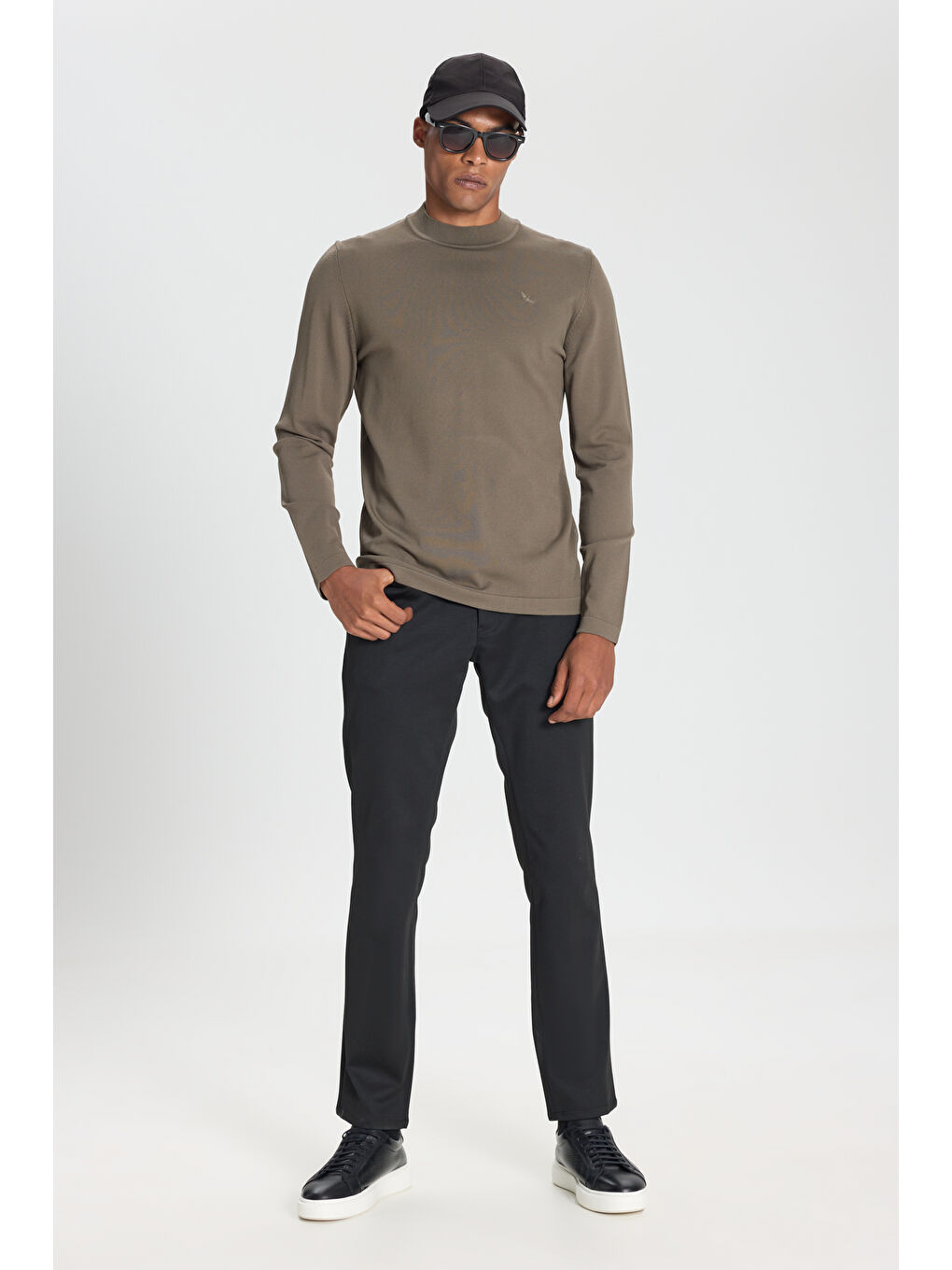 Erkek Haki Standart Fit Normal Kesim Yarım Balıkçı Yaka Basic Triko Kazak-1