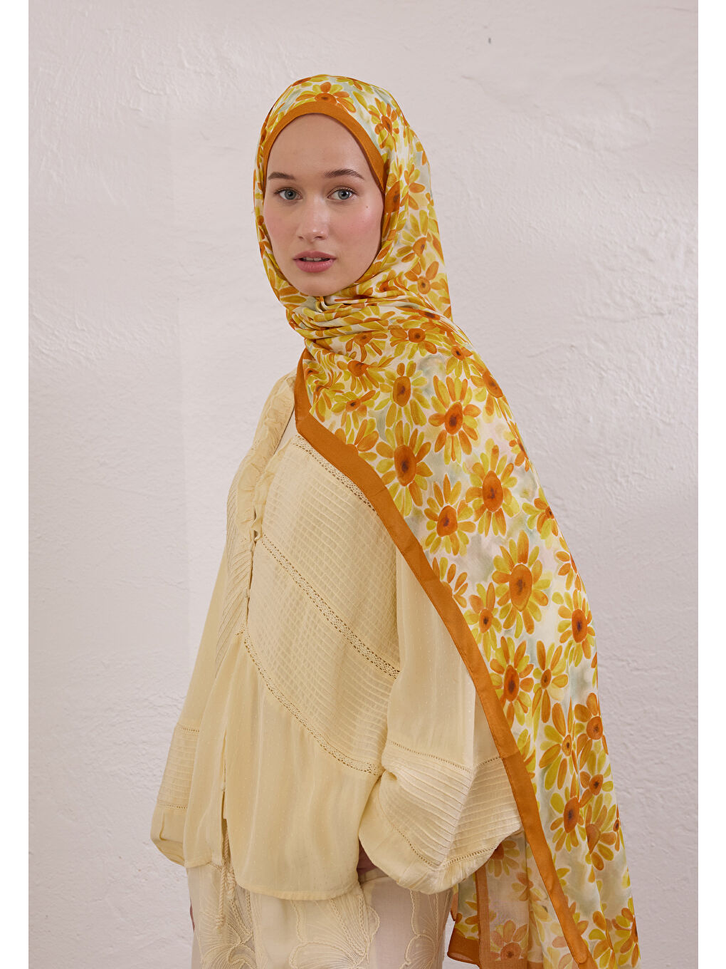 Sarı Sunflower Desen Rami Şal Işığı-2