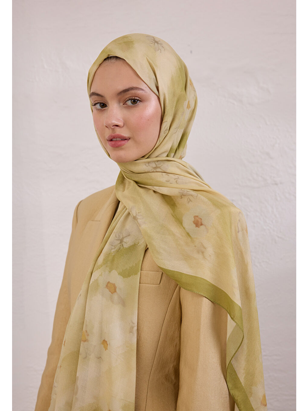 Yeşil Soft Daısy Desen Rami Şal Adaçayı-3