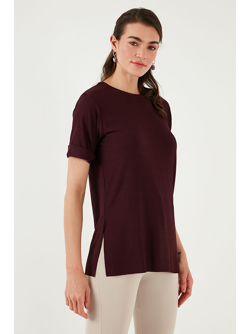 Kırmızı Oversize Bisiklet Yaka Yırtmaç Detaylı Kadın Bluz 5869000-4