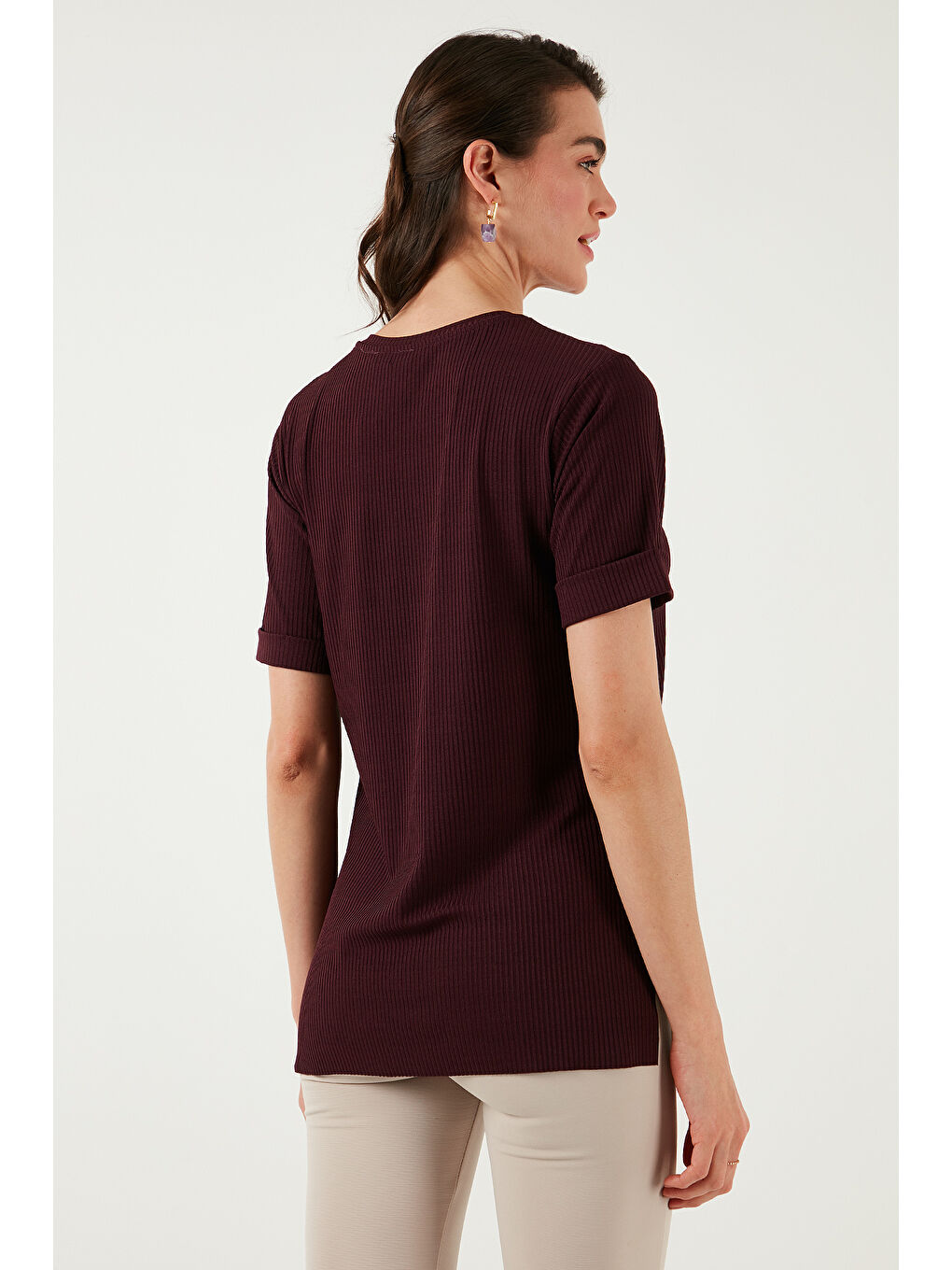 Kırmızı Oversize Bisiklet Yaka Yırtmaç Detaylı Kadın Bluz 5869000-5