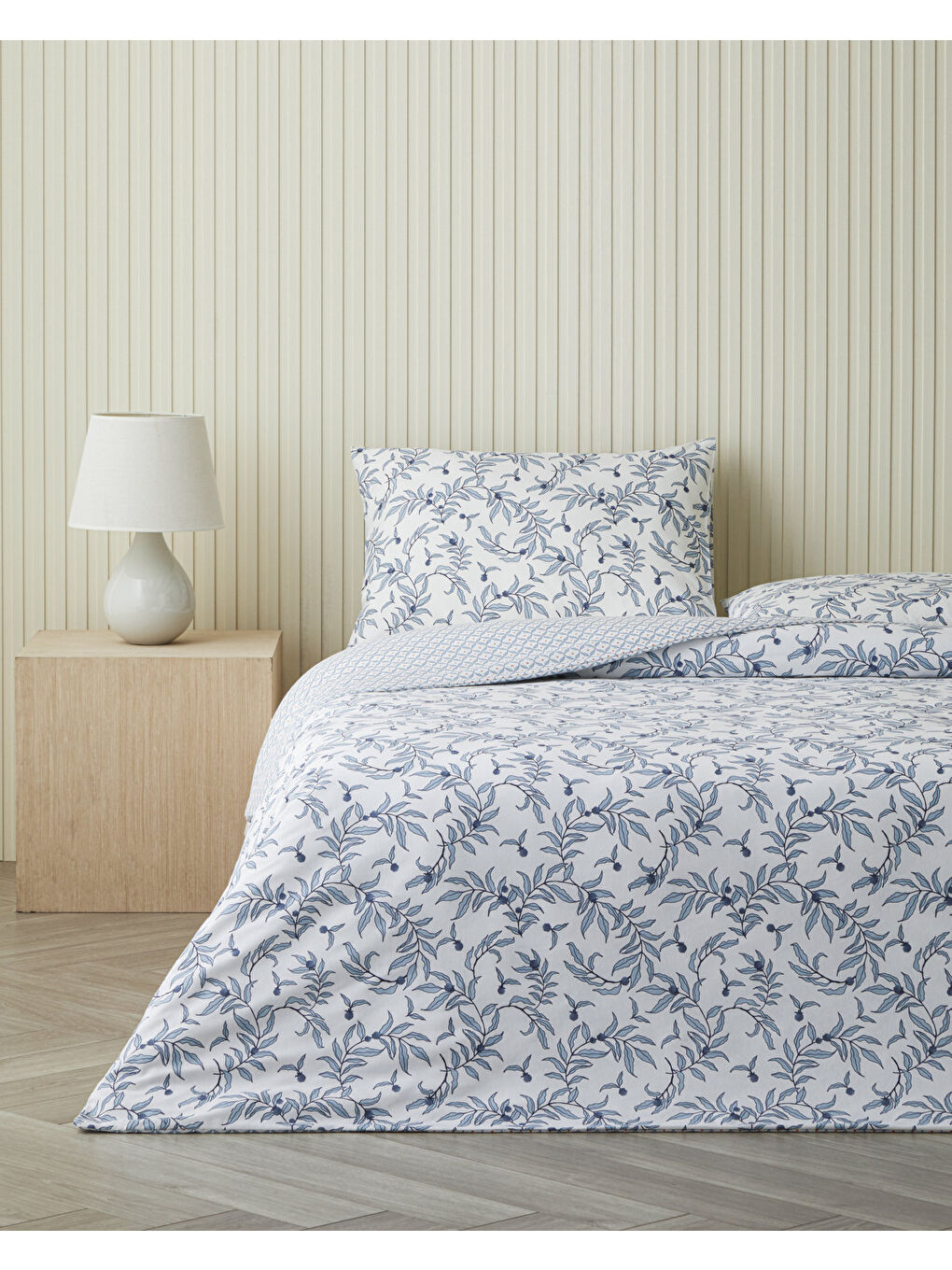 Berryland Kolay Ütülenir Çarşaflı Tek Kişilik Nevresim Takımı 160x220 cm Mavi-Turuncu-1