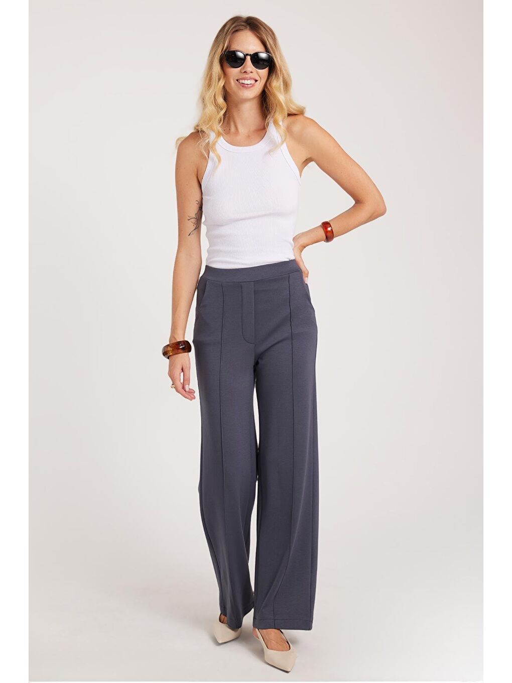 Kadın Relax Fit Rahat Kesim Modal Kumaş Yüksel Bel Geniş Paça Antrasit Pantolon-3