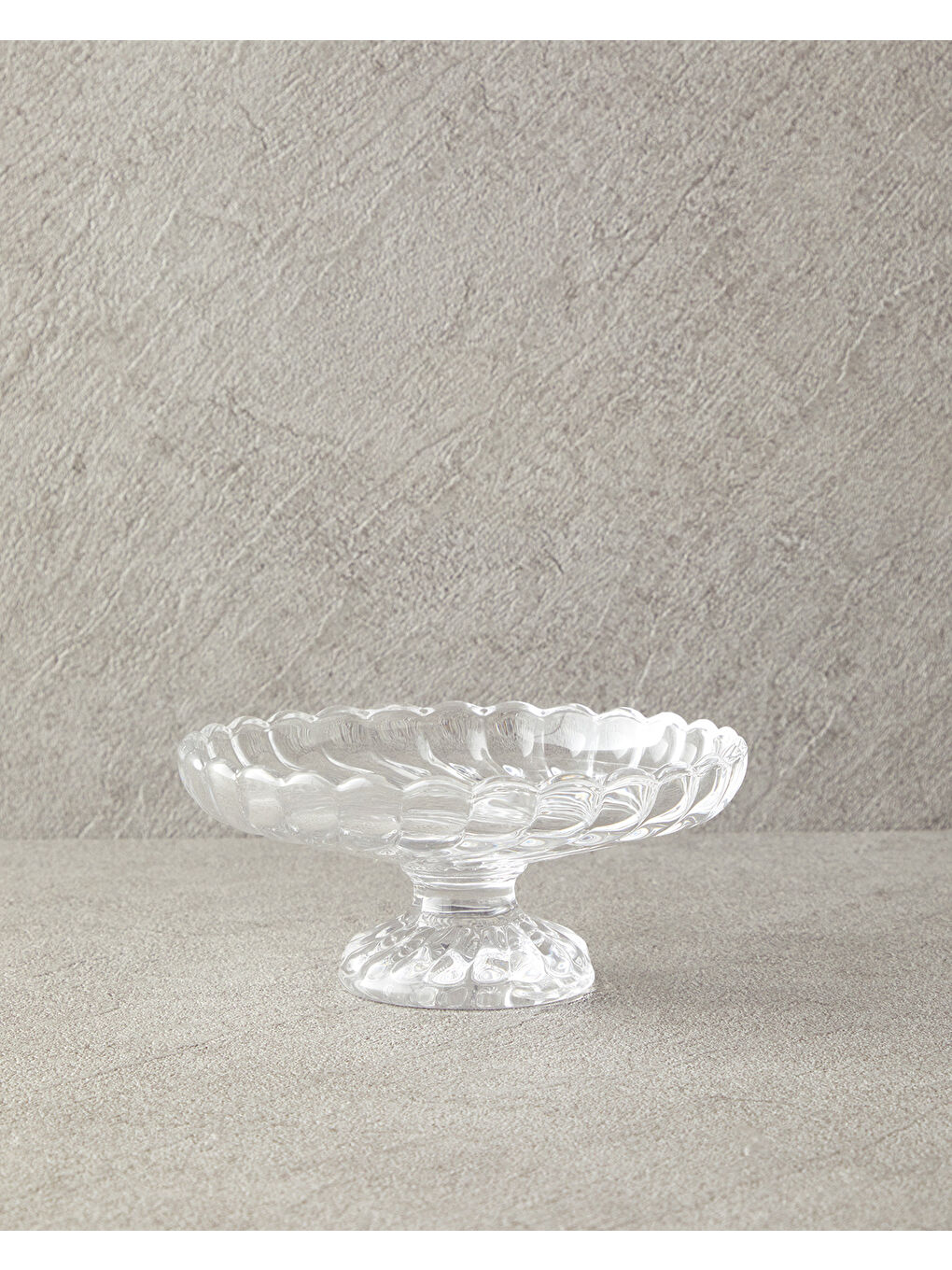 Renksiz Fiona Cam Ayaklı Sunumluk Şeffaf