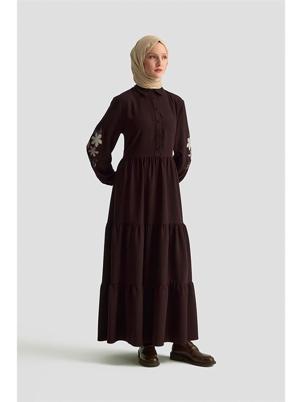 Kahverengi Nakışlı Katlı Elbise 25Kd1121 Kahverengİ