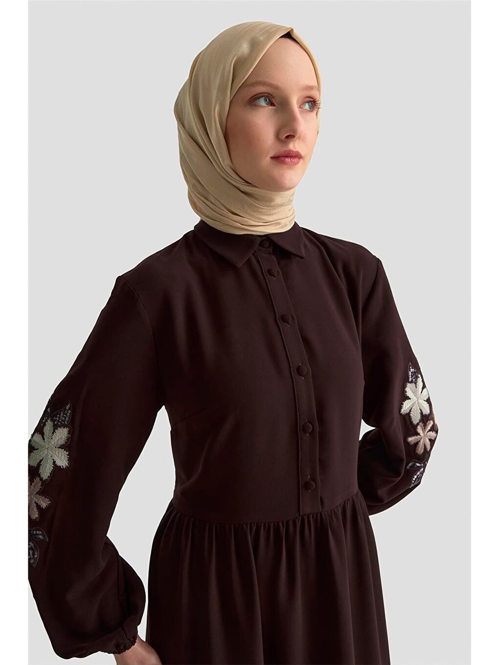 Kahverengi Nakışlı Katlı Elbise 25Kd1121 Kahverengİ-4