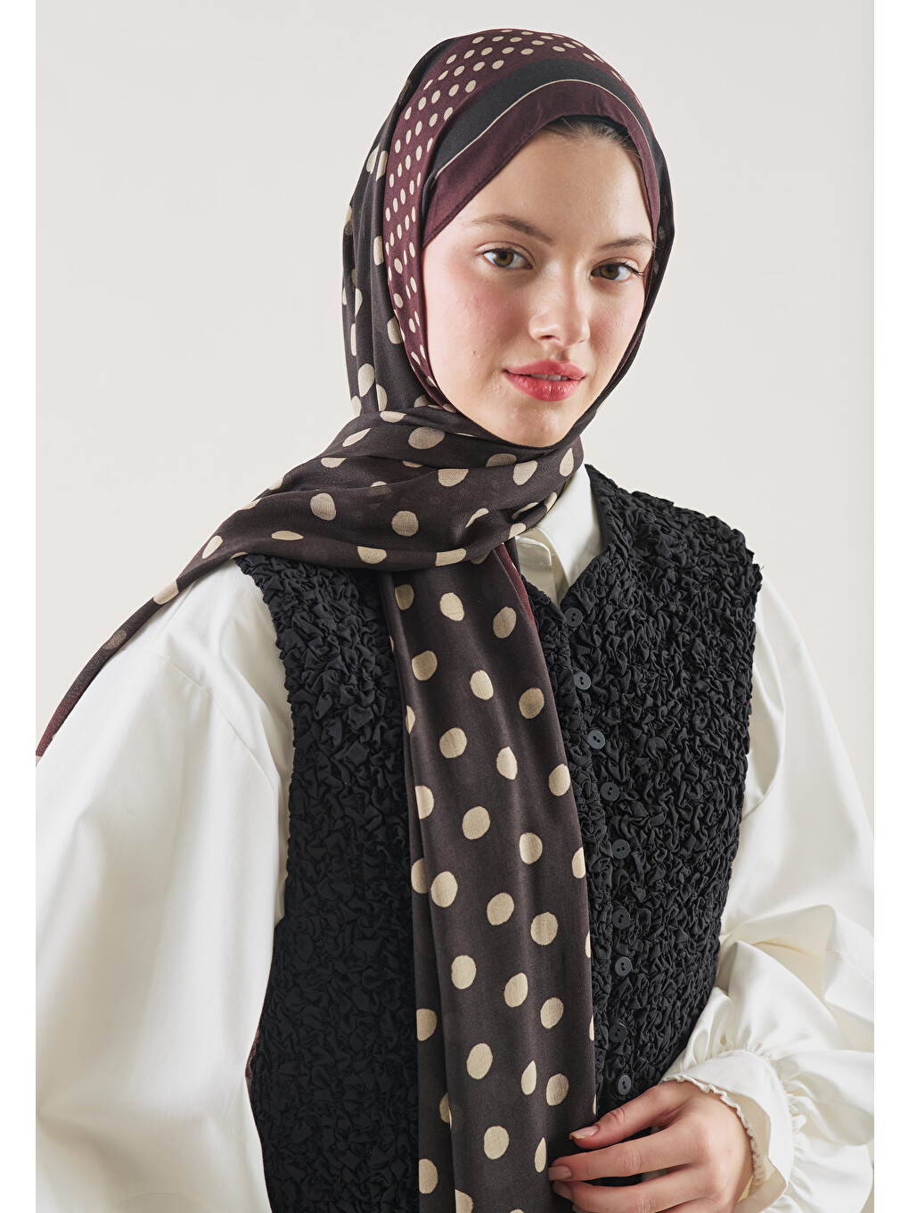 Kahverengi Puantiye Desen Rami Şal Acı Kahve-1