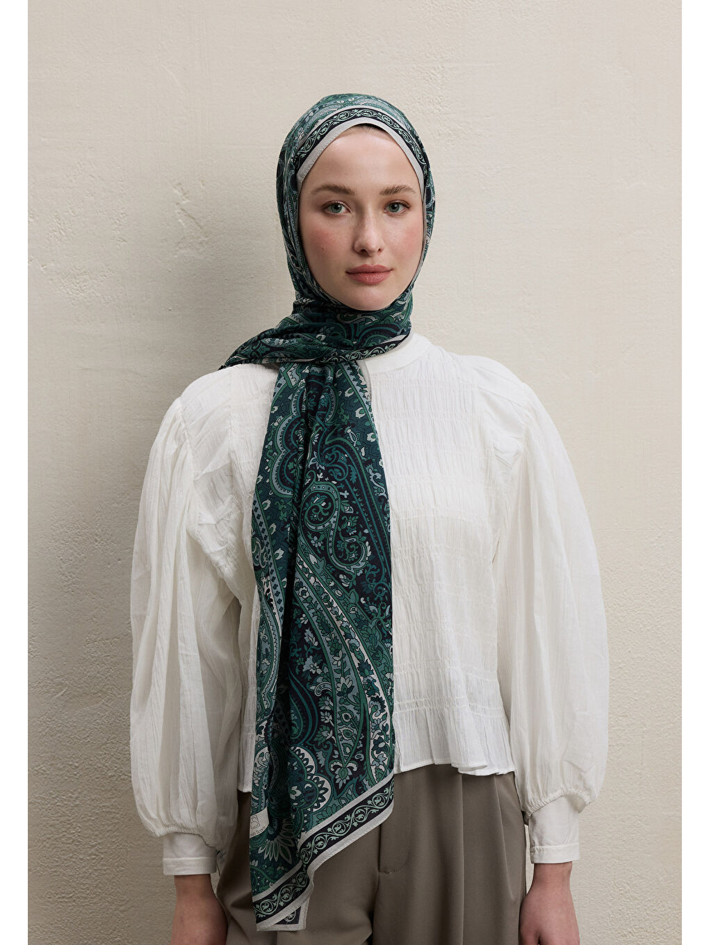 Zaıra Desen Şal Koyu Yeşil-2