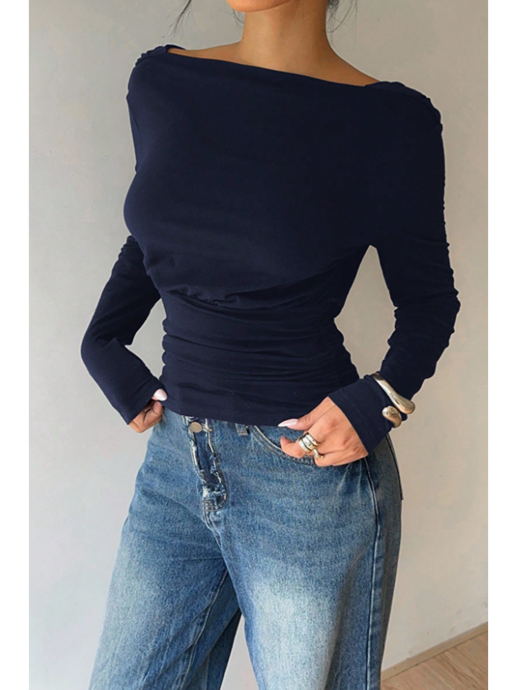Kadın Lacivert Derin Sırt Dekolteli Uzun Kollu Esnek Pamuk Bluz-5