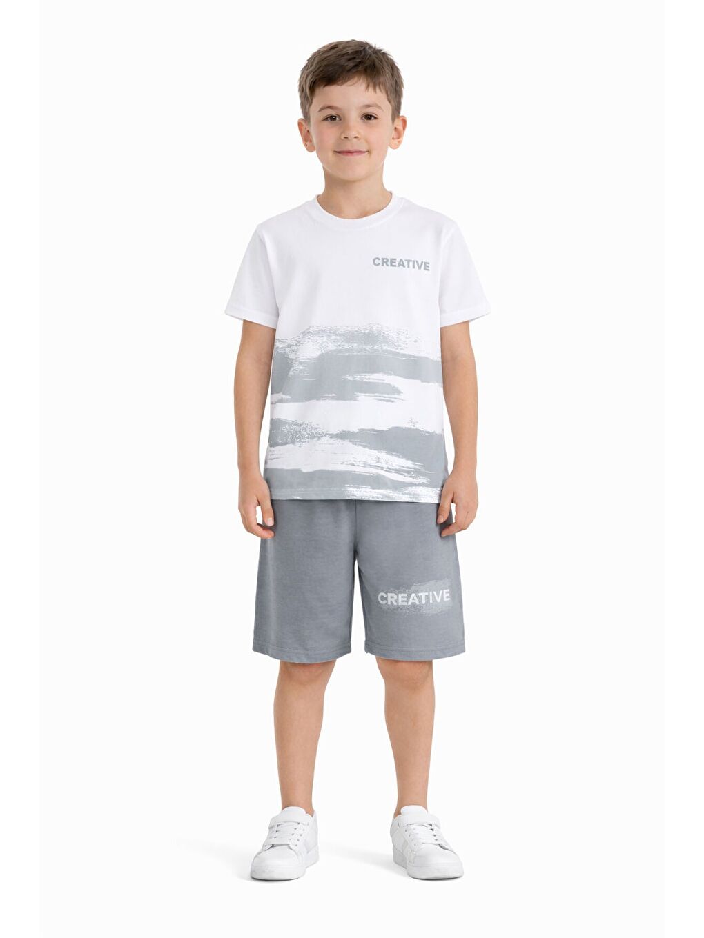 Gri Creative Yazılı Desenli Tişörtlü Erkek Çocuk Şortlu Takım 23792