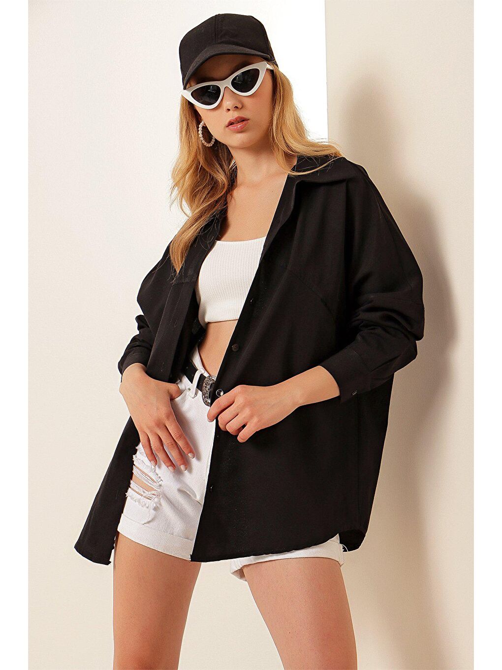 Siyah Trikoton Ön Cepli Gömlek