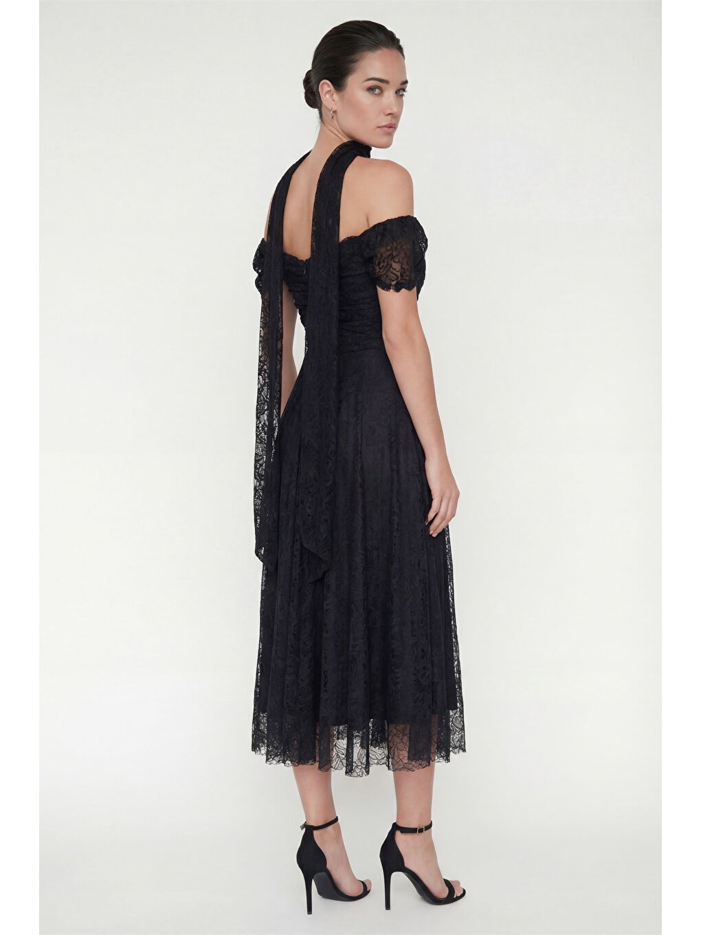 Kadın Siyah Dar Kalıp Kayık Yaka Dantelli Midi Söz Nişan Nikah Abiye-4