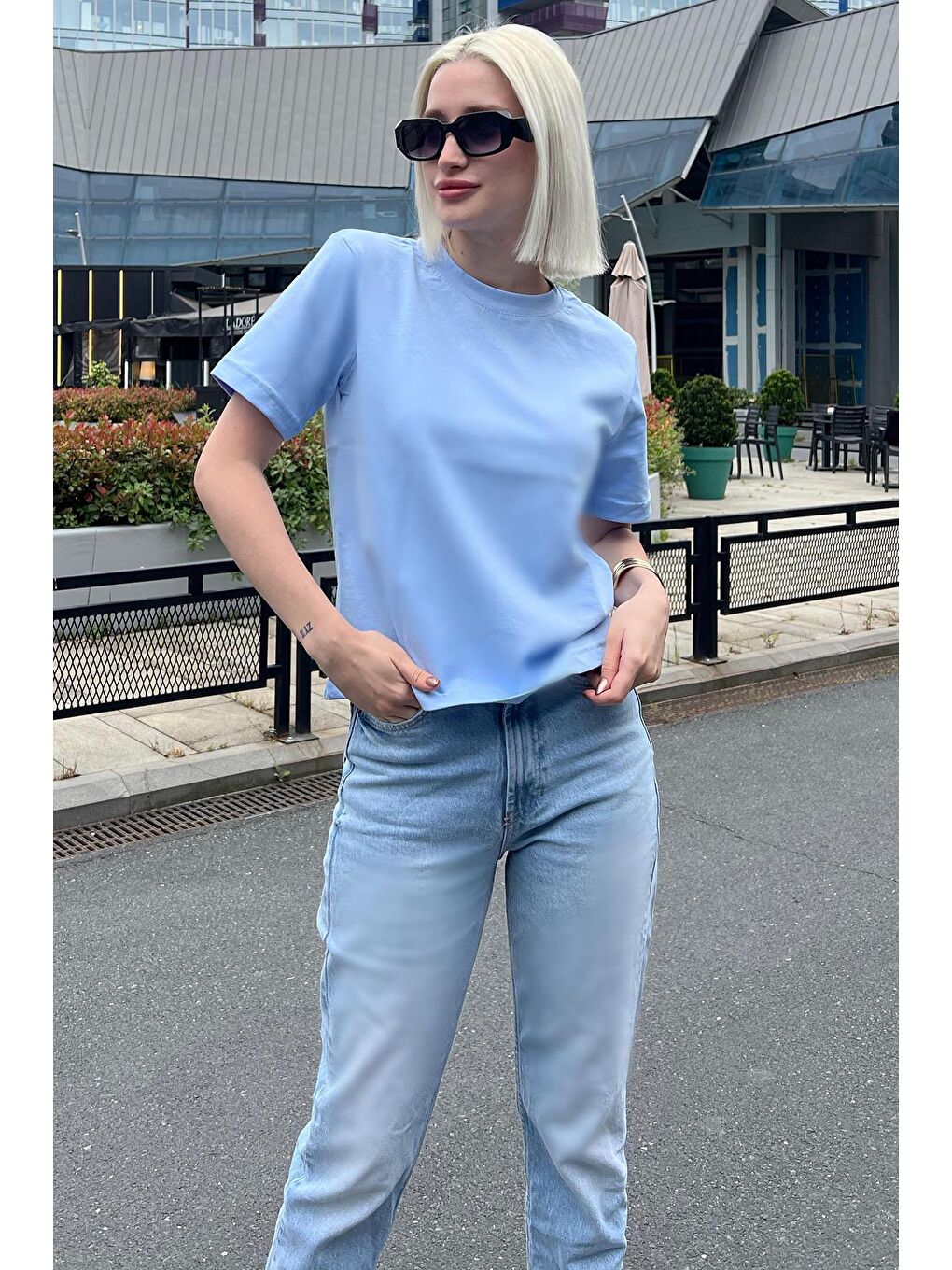 Mavi Bisiklet Yaka Basic Kadın Tişört Mg2075