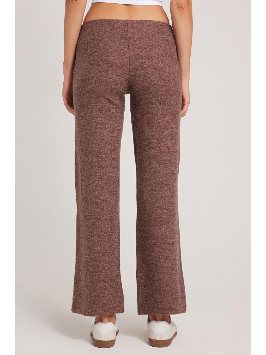 Kadın Relax Fit Rahat Kesim Normal Bel Geniş Paça Kahverengi Pantolon-6