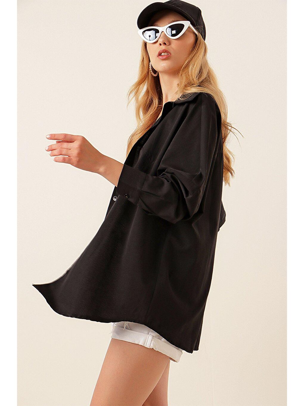 Siyah Trikoton Ön Cepli Gömlek-1