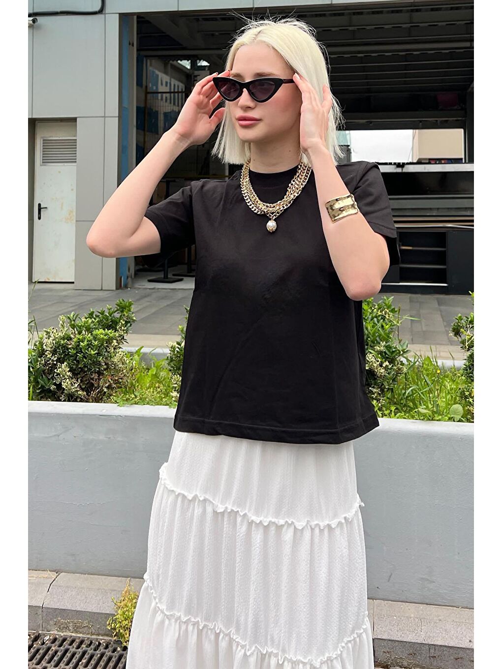 Siyah Bisiklet Yaka Basic Kadın Tişört Mg2075