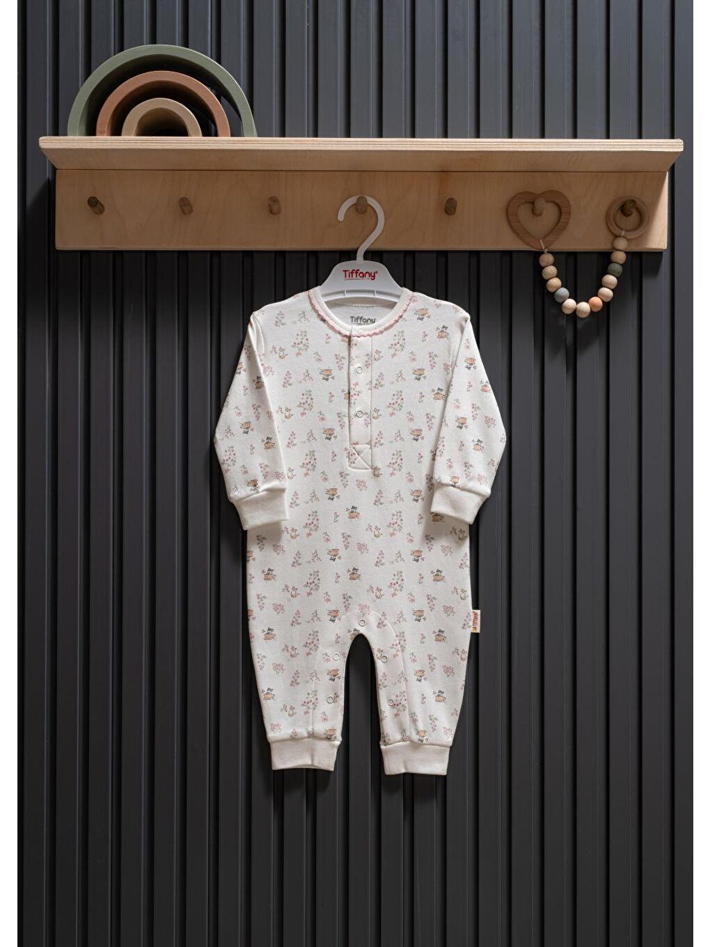 Ekru Cute Cats Theme Tulum