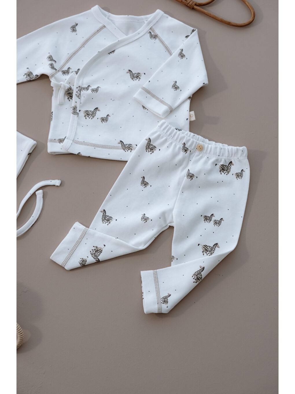 Beyaz Zebra Baskılı Pure Hug Serisi Kruvaze 3'lü Takım-2