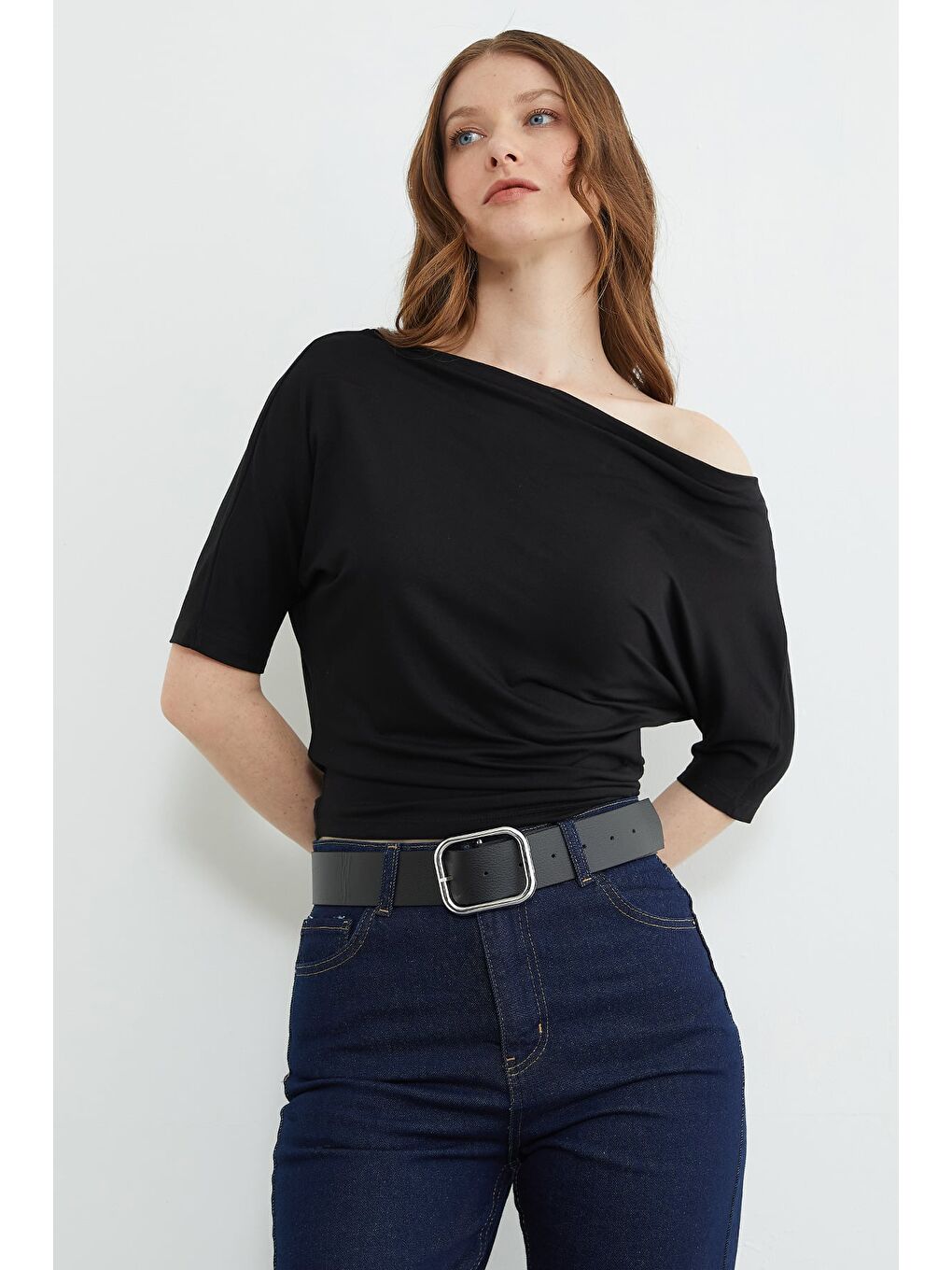 Siyah Yarasa Kol Kayık Yaka Bluz-4