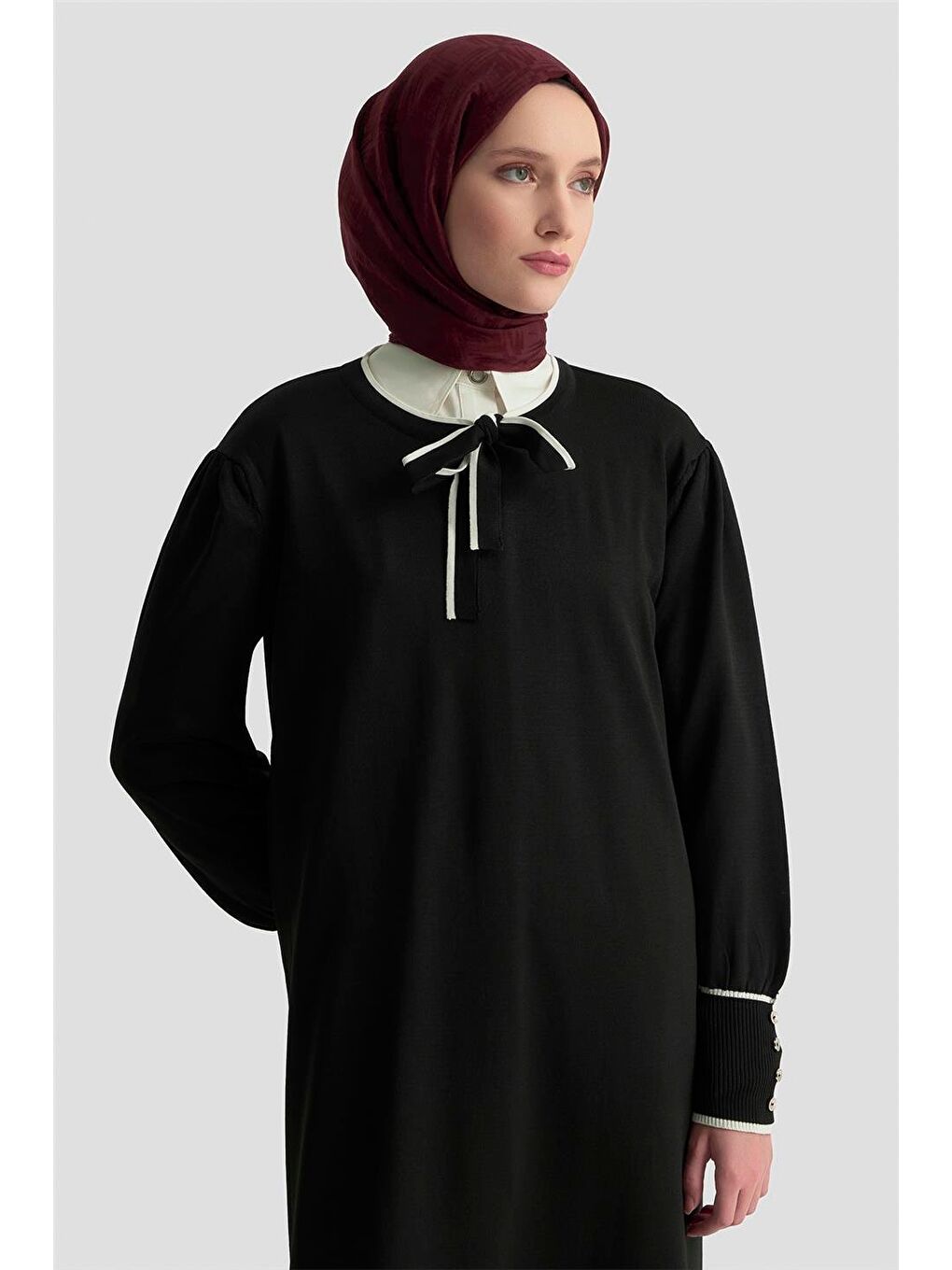 Fularlı Triko Elbise 25Ktd955 Siyah-1