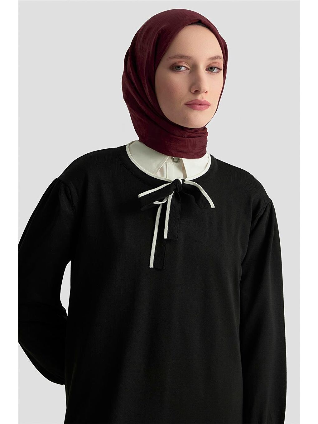 Fularlı Triko Elbise 25Ktd955 Siyah-2