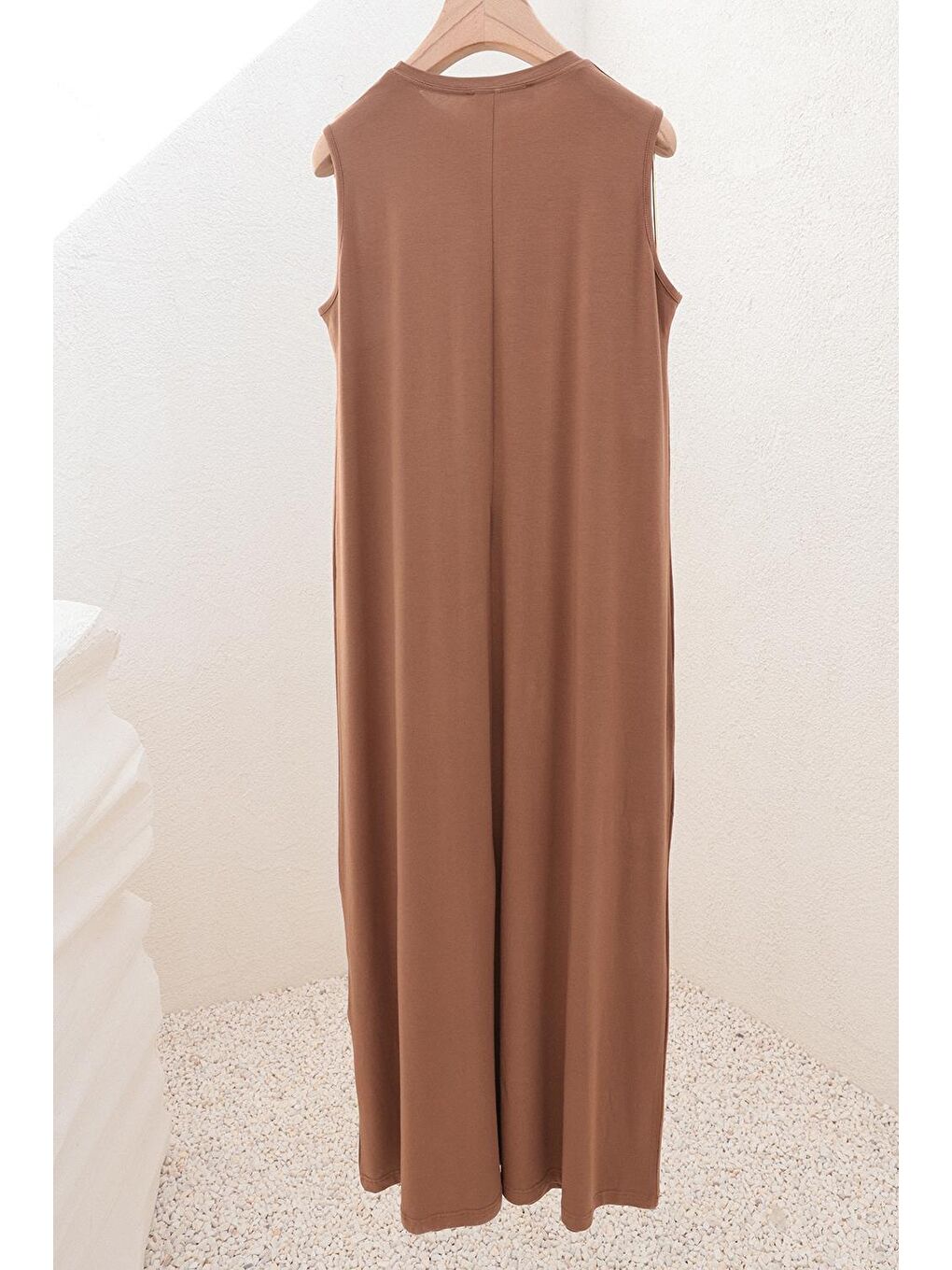 Bej Vizon-Büyük Beden Pamuklu Bisiklet Yaka Kolsuz Elastanlı İçlik Elbise-4