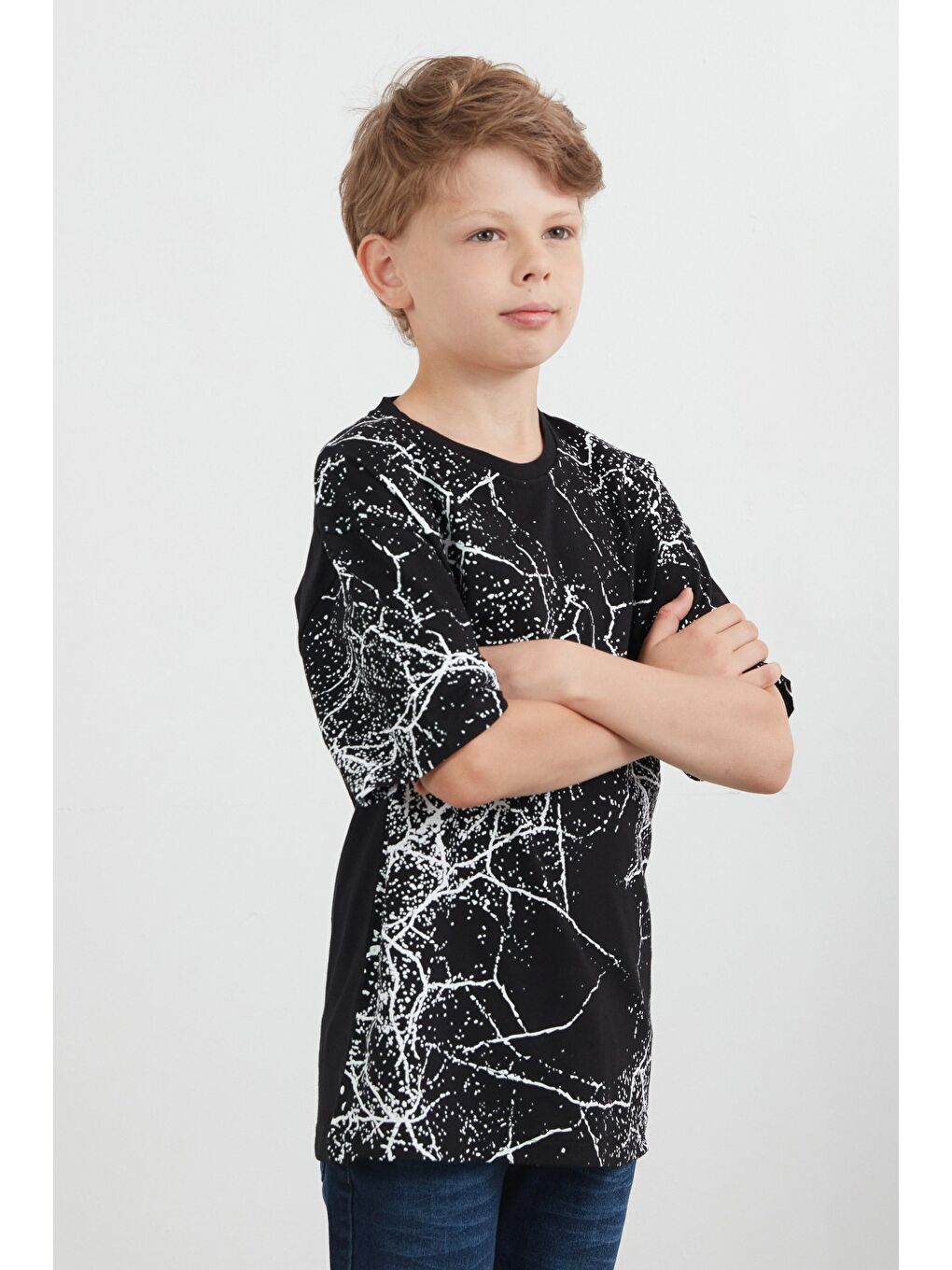 Siyah Şimşek Baskılı Bisiklet Yaka Erkek Çocuk Tişört-1