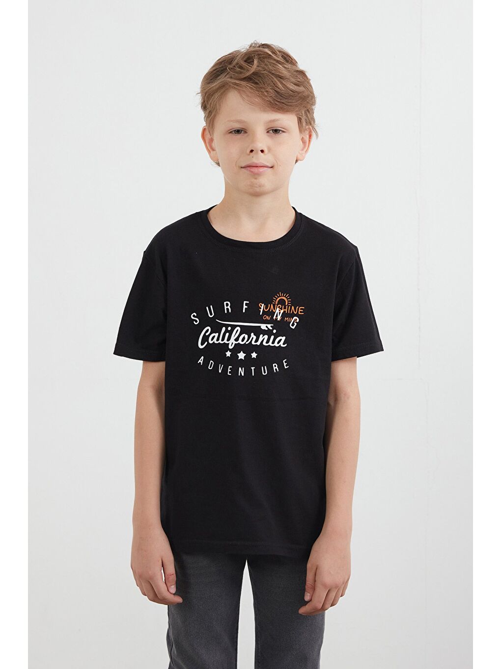 Siyah %100 Pamuk Önü Ve Arkası Yazı Baskılı Erkek Çocuk Tişört-1