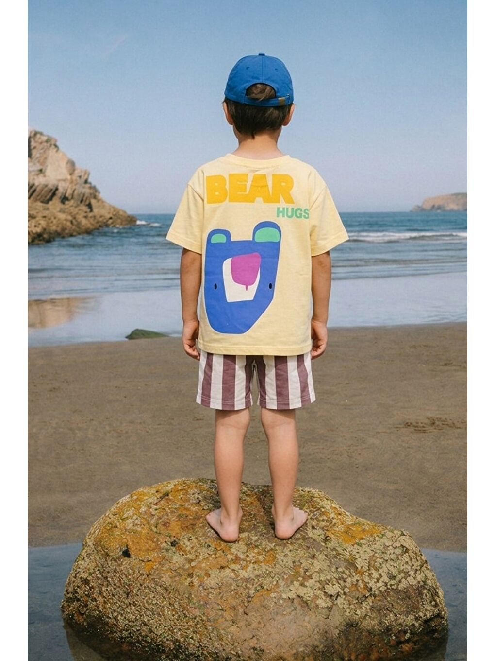 Erkek Çocuk Pamuklu Sarı Ayıcık Baskılı T-Shirt Ve Çizgili Şort Alt Üst Takım-1