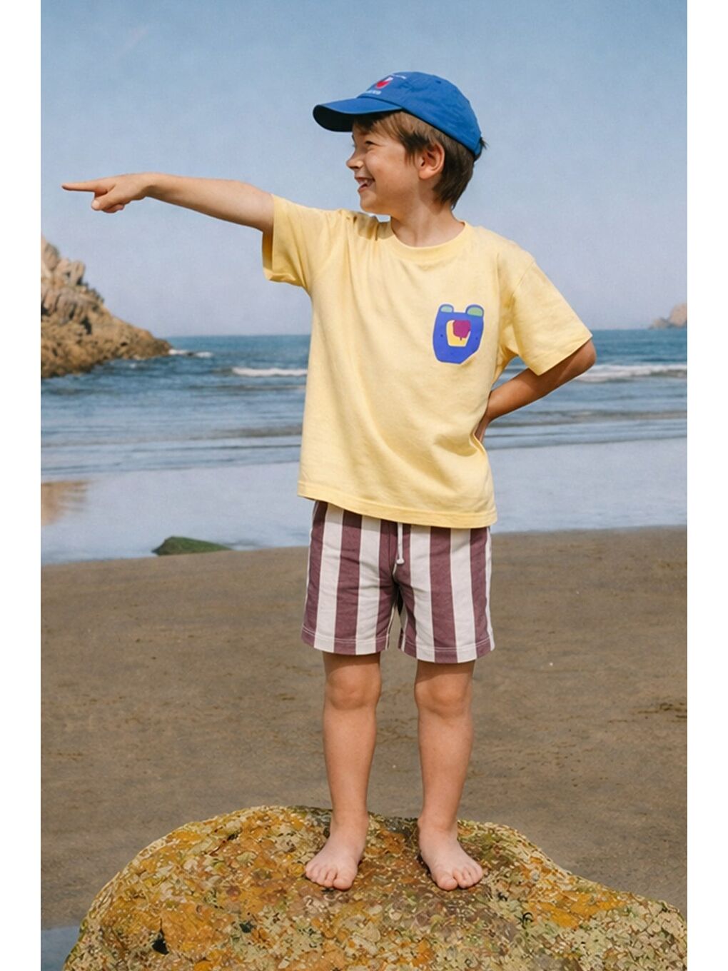 Erkek Çocuk Pamuklu Sarı Ayıcık Baskılı T-Shirt Ve Çizgili Şort Alt Üst Takım