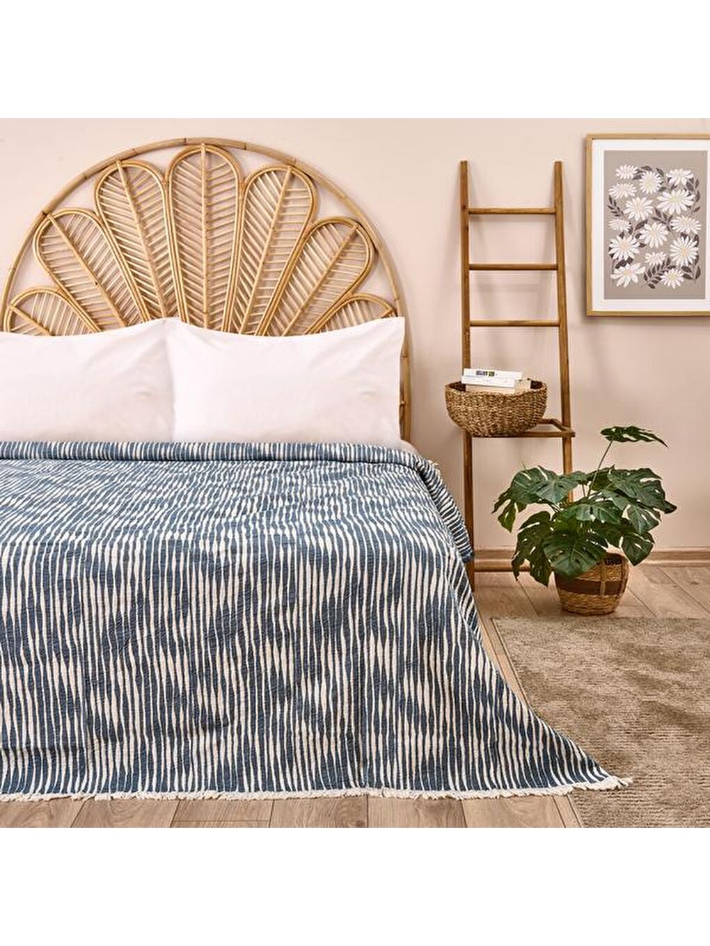 Soft Çizgili Tek Kişilik Yatak Örtüsü - Lacivert - 160x225 cm