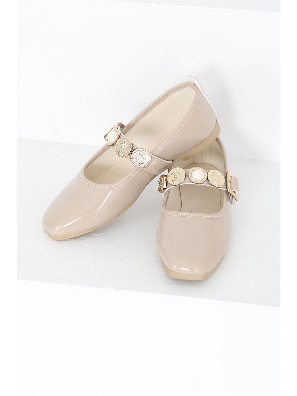 Bej Kadın Vizon Rugan İncili Babet Ayakkabı - 27288-4