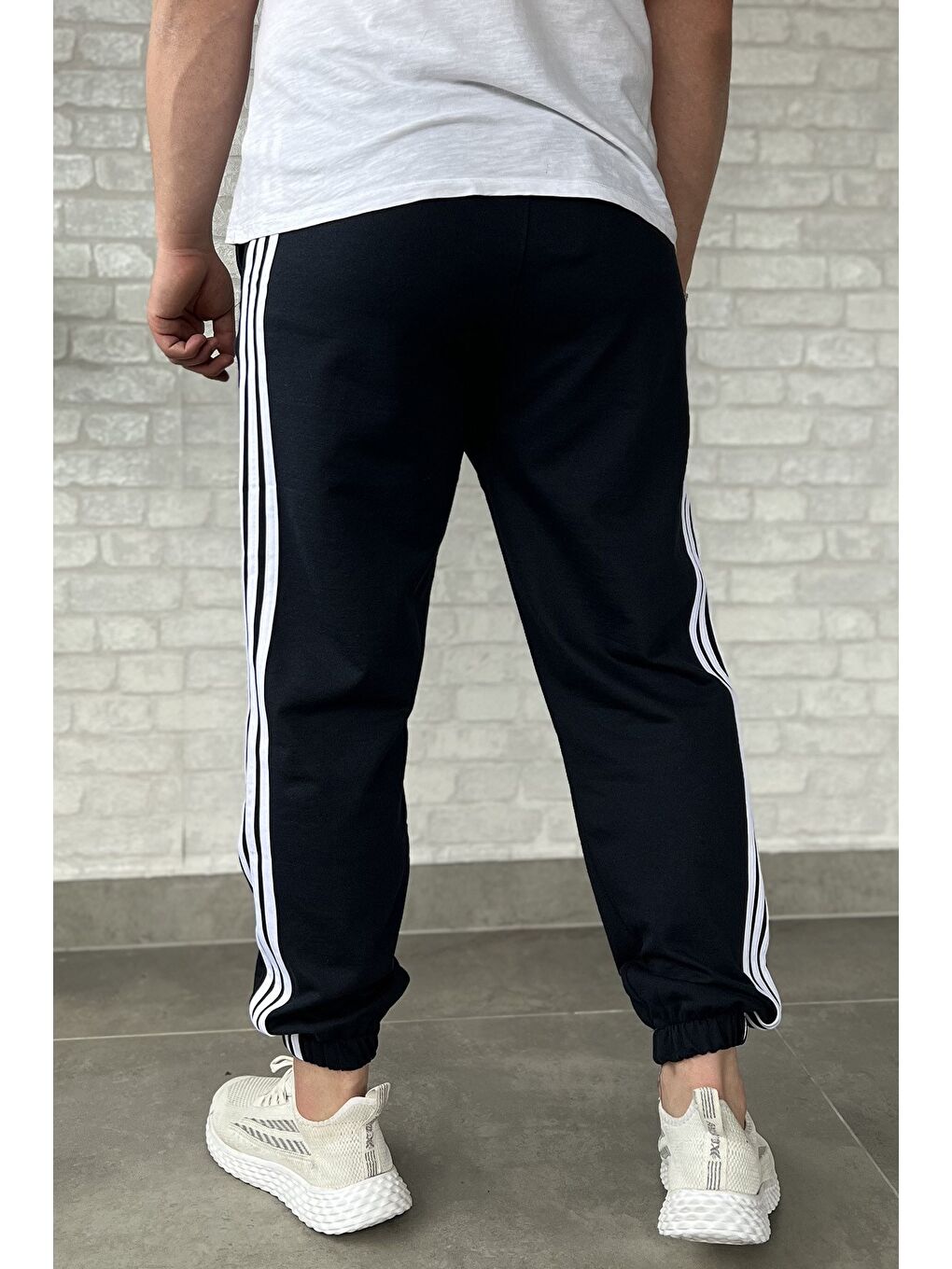 Lacivert Erkek Bel Ve Paça Lastikli Yan Şerit Detaylı Eşofman Altı-2