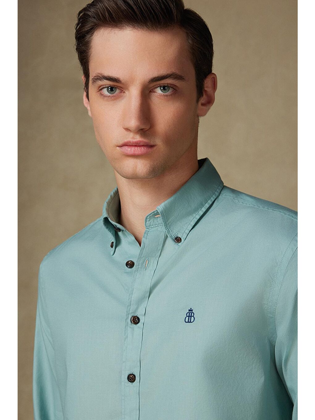 Mario Poplin Pamuklu Comfort Fit Açık Yeşil Düğmeli Yaka Erkek Düz Gömlek-3