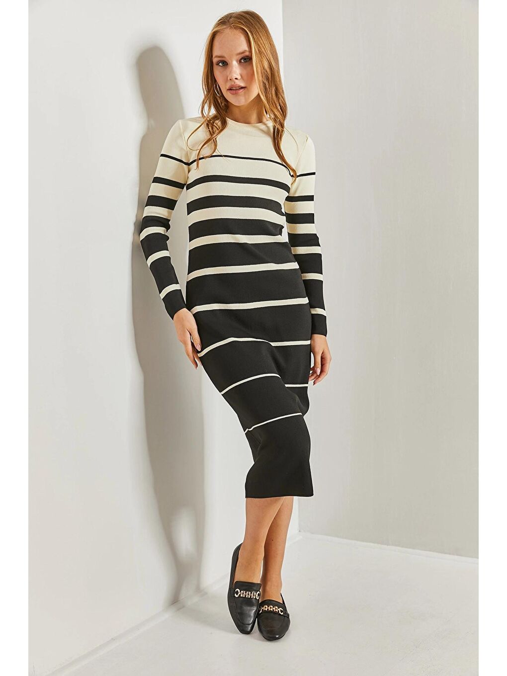 Siyah Kadın Çizgili Uzun Triko Elbise-2