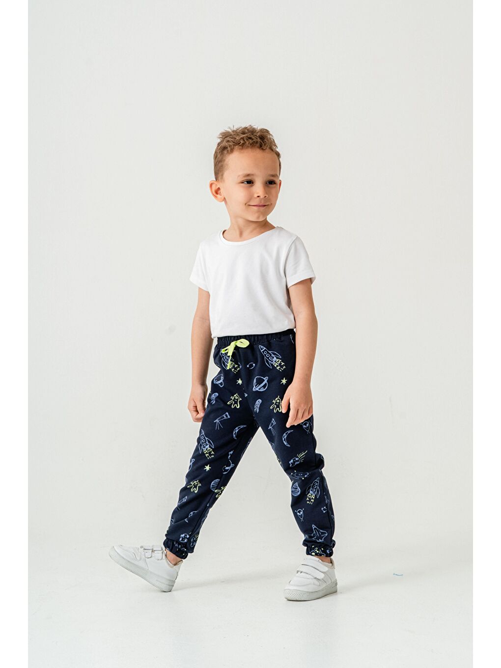 Lacivert Gezegen Baskılı Erkek Çocuk Eşofman Altı-4