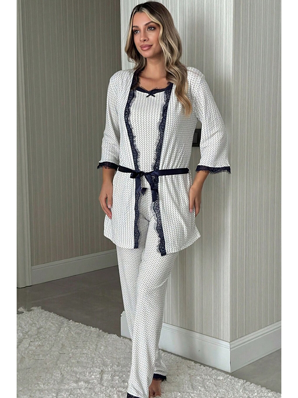 Desenli Üçlü Pijama Takımı Lacivert - 28074-LACIVERT-3