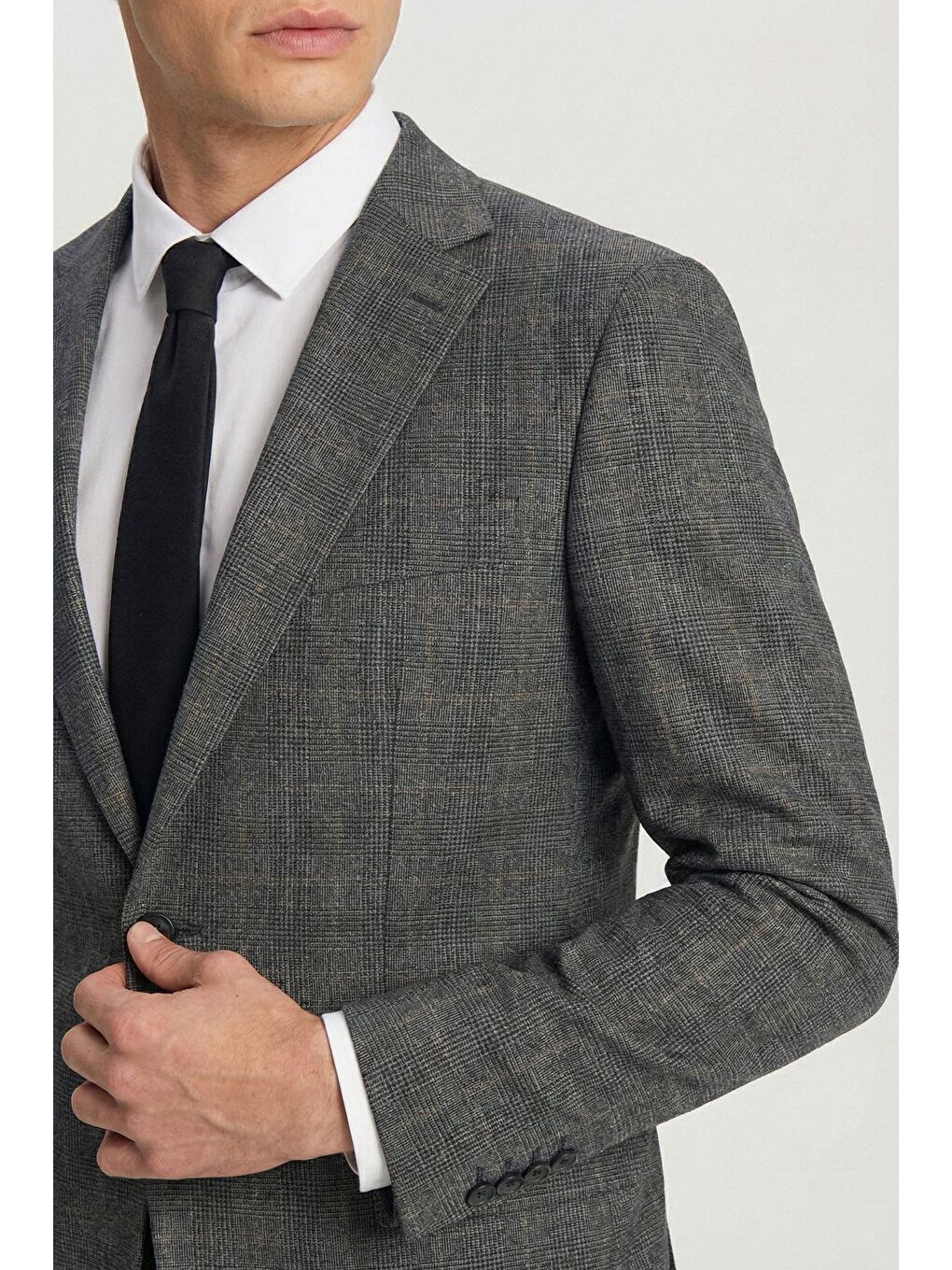 Giotelli Siyah Slim Fit Mono Yaka Ekose Takım Elbise-1