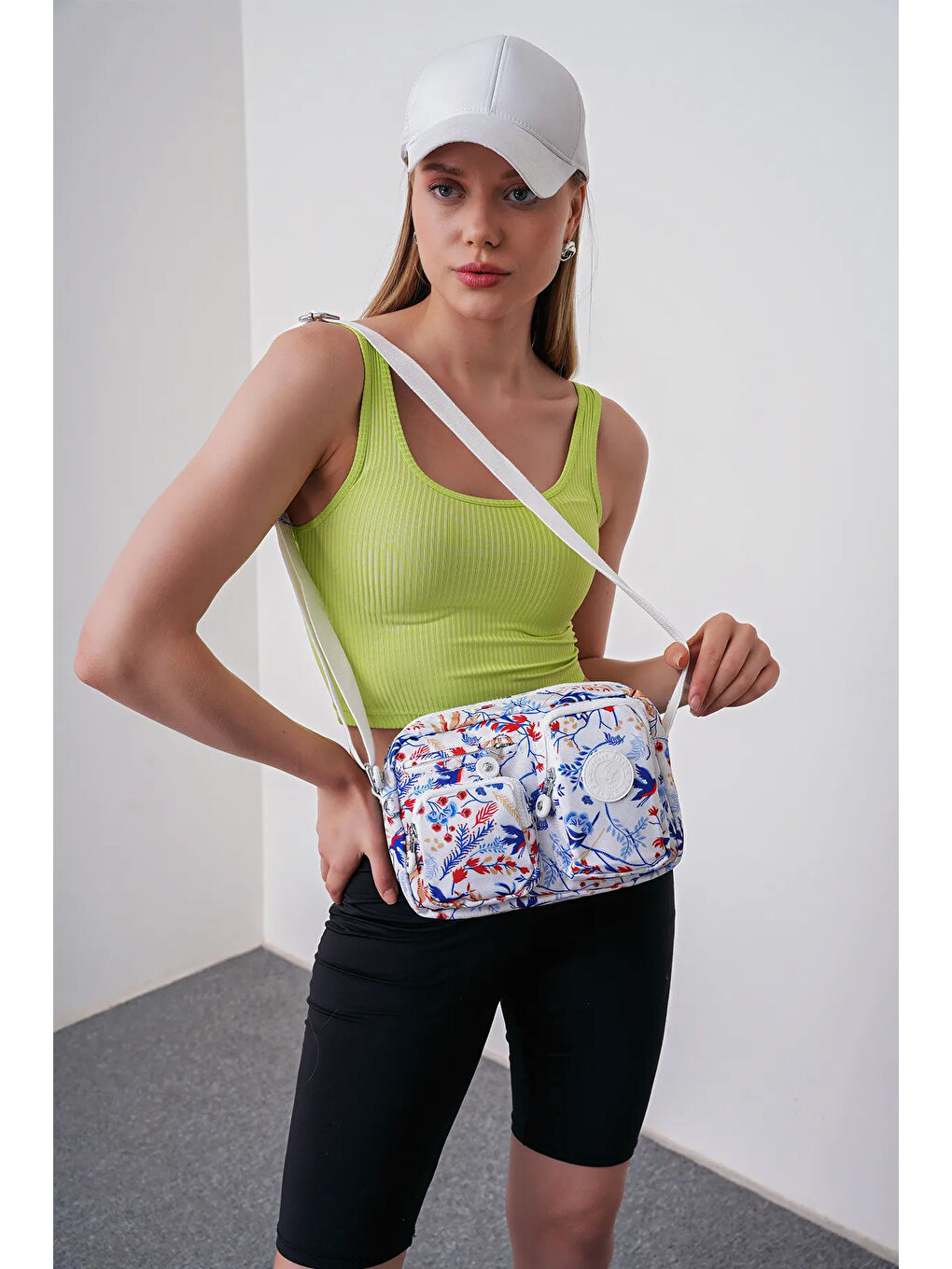 Karışık Çok Gözlü Çapraz Askılı Kadın Çanta BHPC6005-1