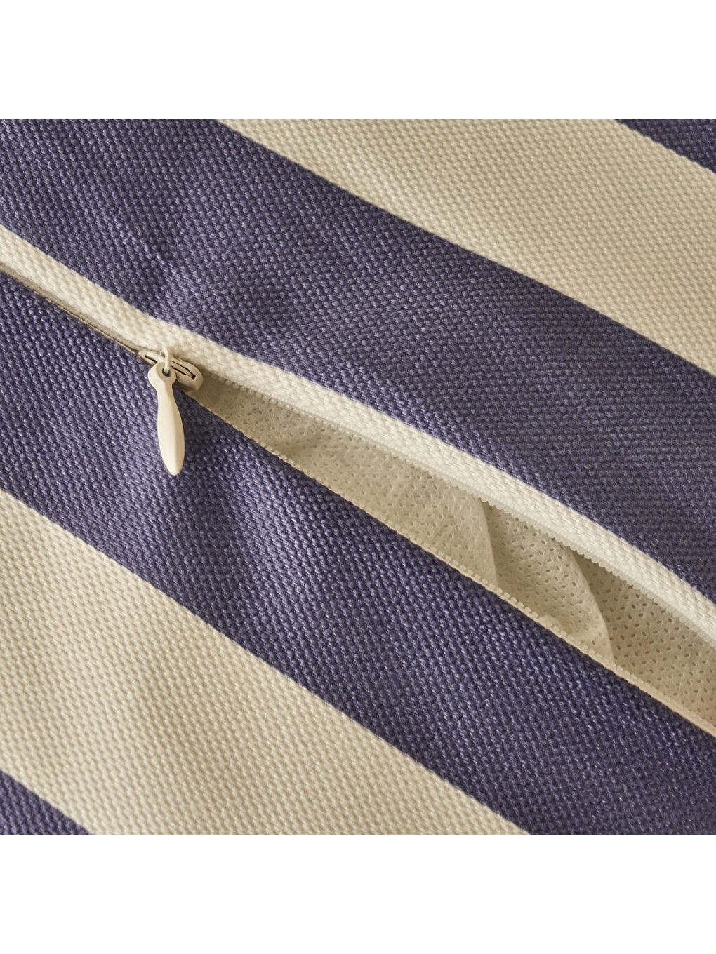 %100 Pamuk Line Fırfırlı Kırlent Kılıfı Mavi (43x43 cm)-2