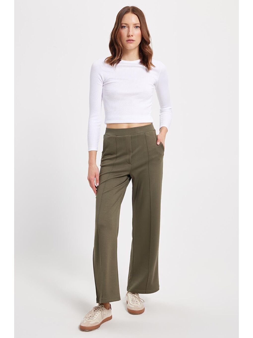 Kadın Relax Fit Rahat Kesim Modal Kumaş Yüksel Bel Geniş Paça Koyu Haki Pantolon-1