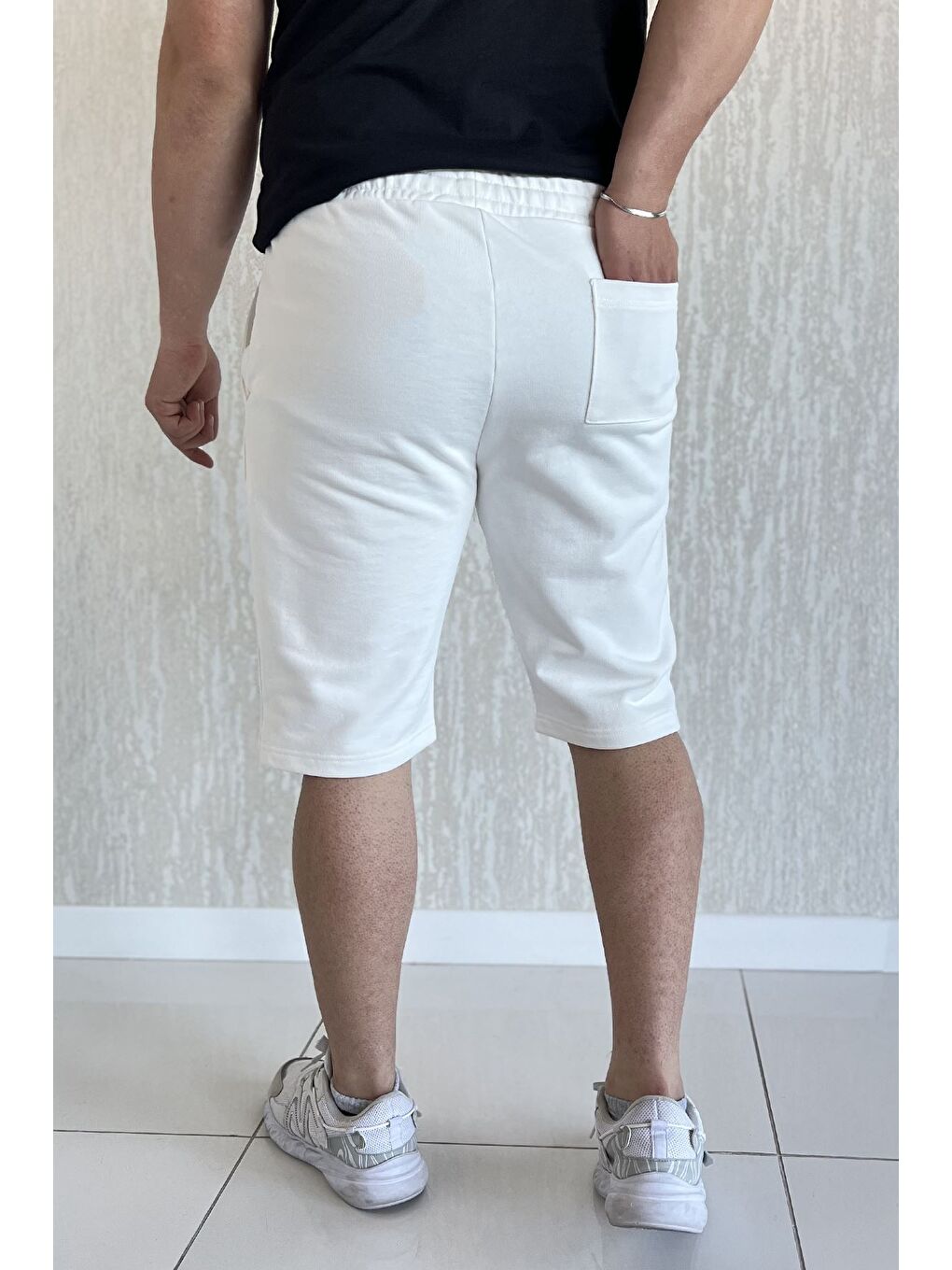 Ekru Erkek Bel Bağcıklı Şort-2