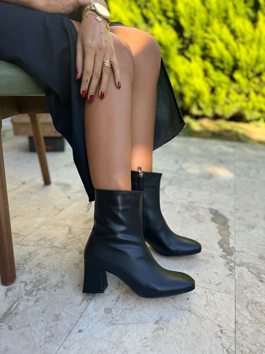 Siyah Kadın Yandan Fermuarlı Bot Topuk Boyu (7 Cm)-3